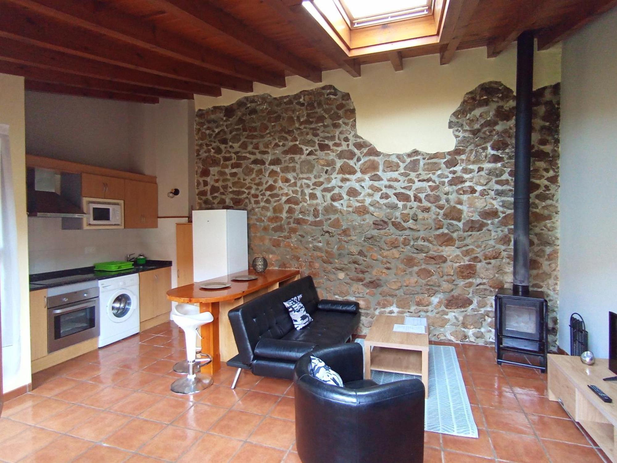 Apartamentos Las Cuadras De Estanos Muriedas ภายนอก รูปภาพ